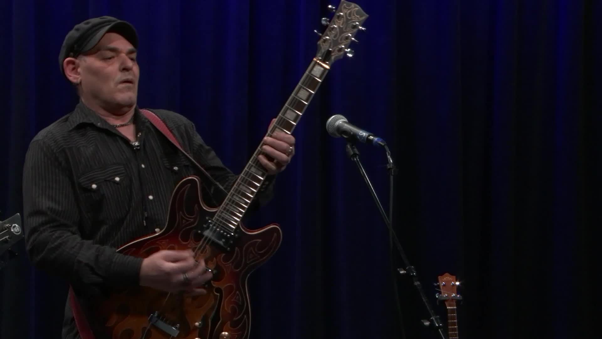 Voices Of The Community S04 E06 - Skeleton Band Set 2